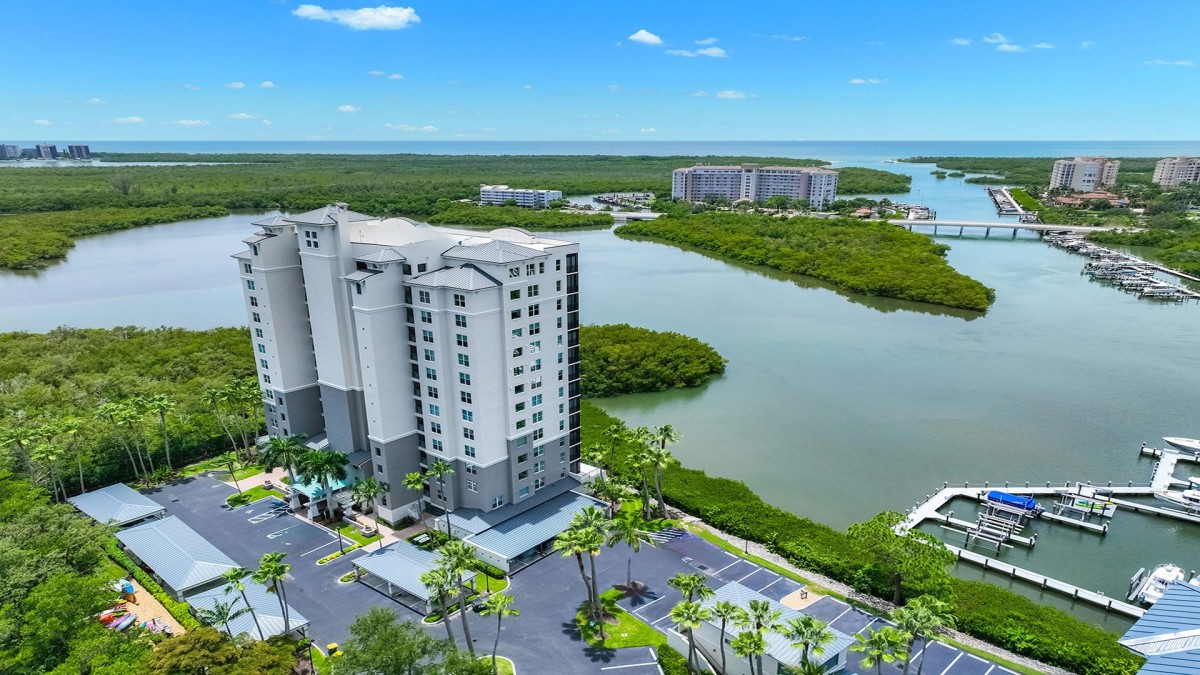 Cove Towers - Bequia Tower
